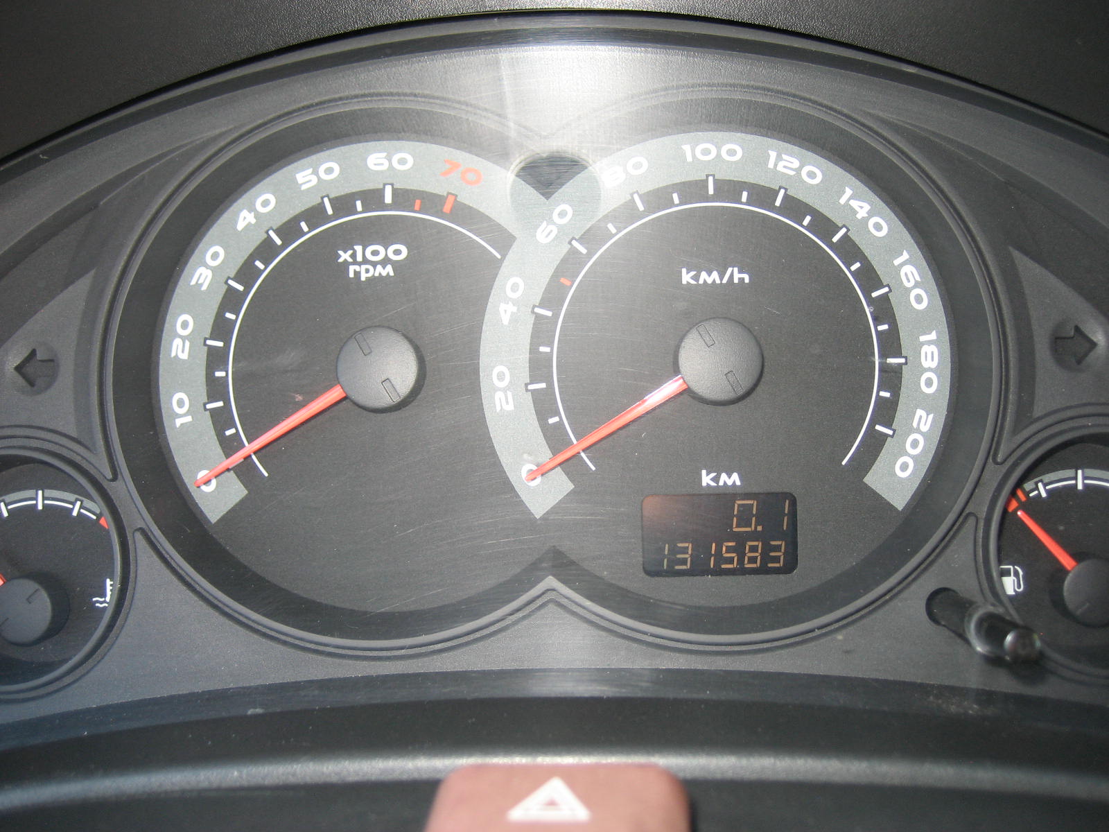imagem-https://www.socarrao.com.br/sc-vehicle-images-prod/54420/1769989104334-5945136OR_1716491285_87_50.jpg