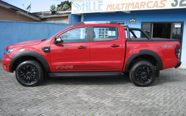 imagem-https://www.socarrao.com.br/sc-vehicle-images-prod/54422/1769989104800-5994188OR_1718823307_60_830.jpg
