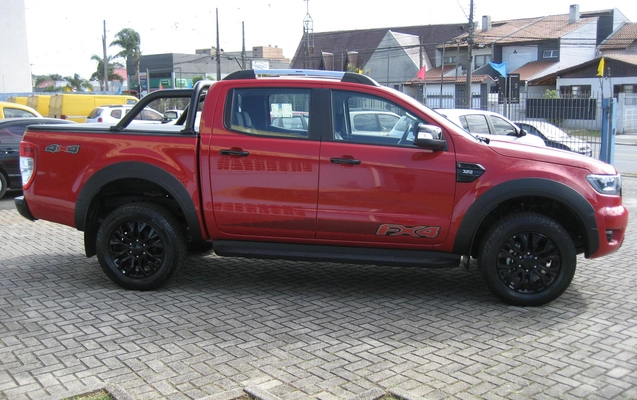 imagem-https://www.socarrao.com.br/sc-vehicle-images-prod/54422/1769989104800-5994188OR_1718823308_4_970.jpg