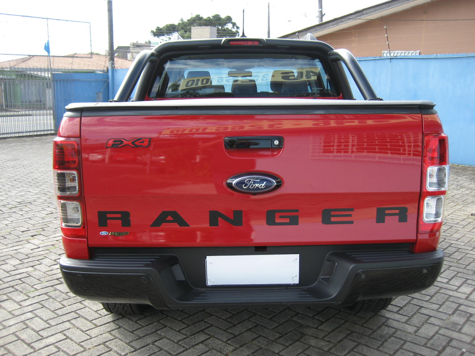 imagem-https://www.socarrao.com.br/sc-vehicle-images-prod/54422/1769989104800-5994188OR_1718823309_17_500.jpg