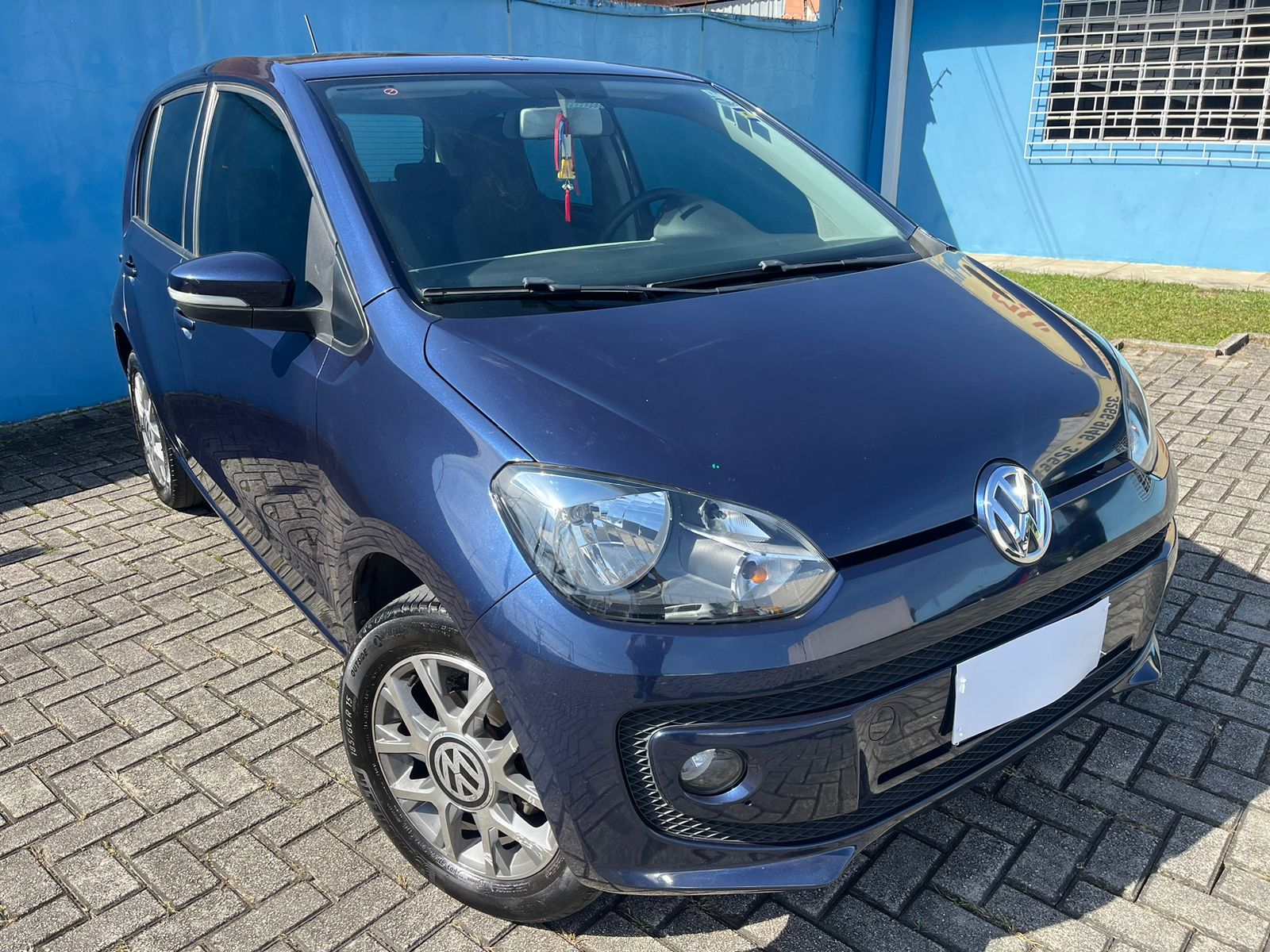 Volkswagen Up! move 1.0 T. Flex 12V 3p na cor Azul em Curitiba / PR - 54426