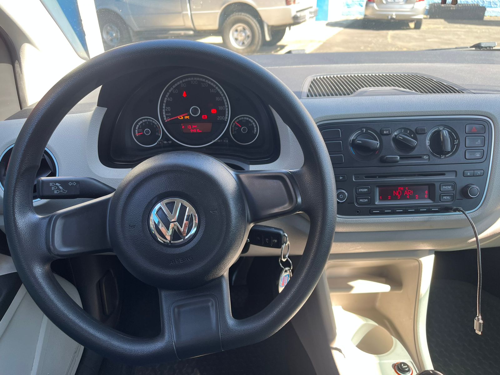 imagem-https://www.socarrao.com.br/sc-vehicle-images-prod/54426/1769989105731-6237336OR_1728674806_8_910.jpg