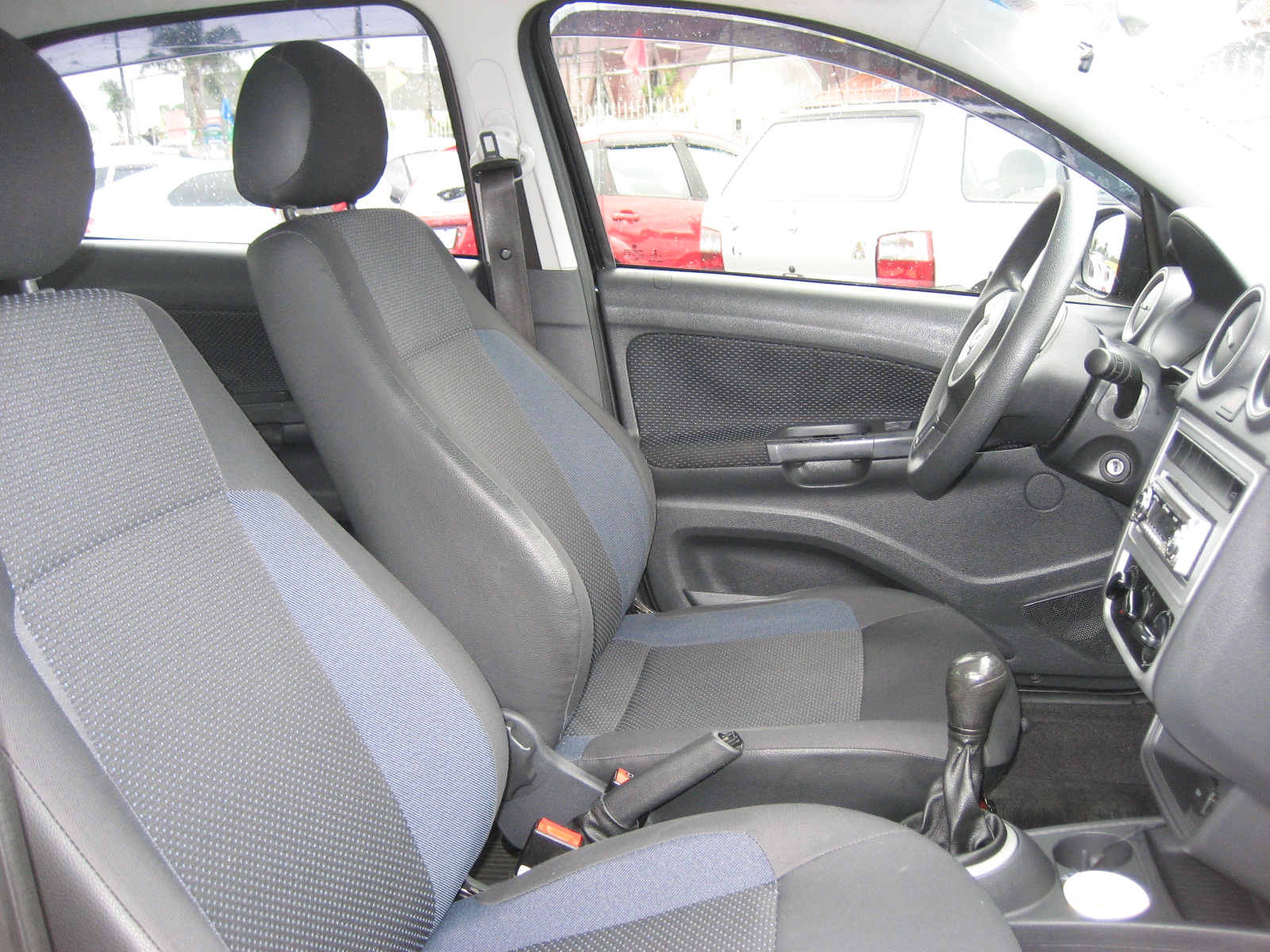 imagem-https://www.socarrao.com.br/sc-vehicle-images-prod/54427/1769989106049-6463850OR_1738765183_83_530.jpg