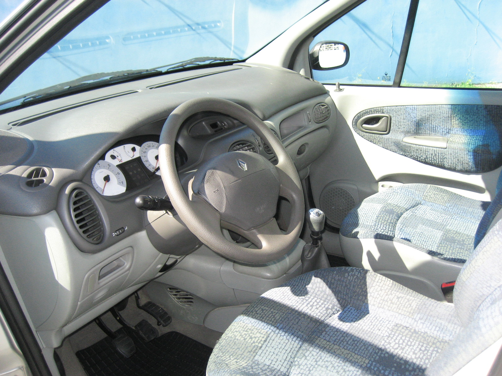imagem-https://www.socarrao.com.br/sc-vehicle-images-prod/54432/1769989107187-6702682OR_1749230254_15_460.jpg