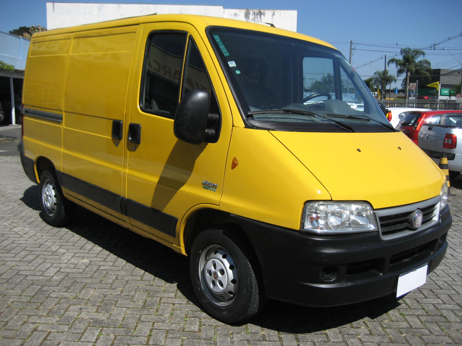 imagem-https://www.socarrao.com.br/sc-vehicle-images-prod/54437/1769989108276-6916882OR_1757702628_17_420.jpg