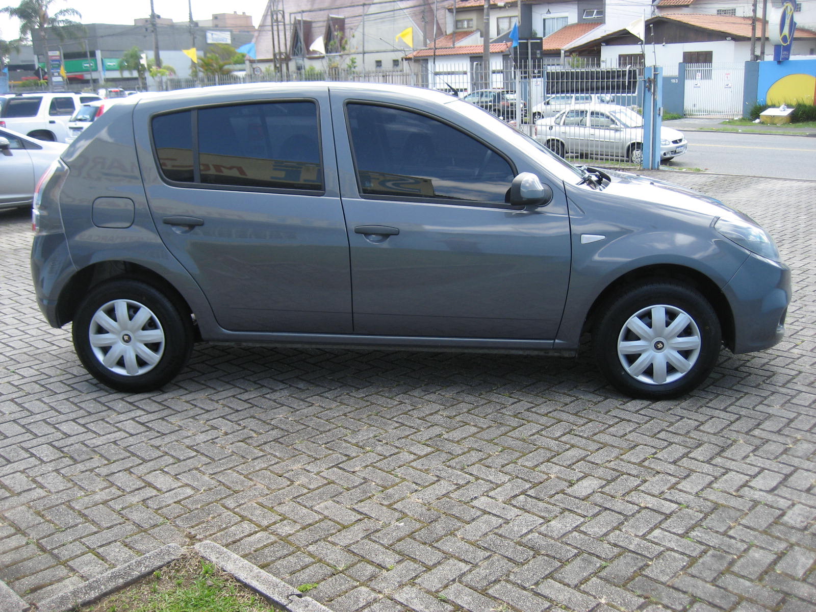 imagem-https://www.socarrao.com.br/sc-vehicle-images-prod/54439/1769989108791-7006685OR_1761394864_43_820.jpg