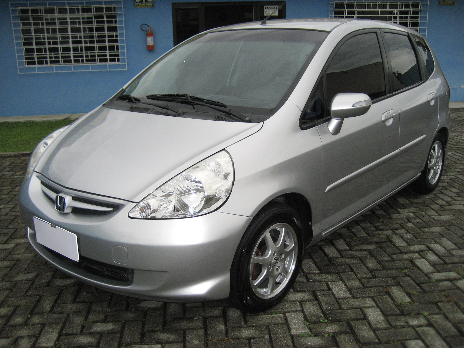 Honda Fit 2008 Cinza — foto 1 de 3