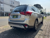 imagem-https://www.socarrao.com.br/sc-vehicle-images-prod/54510/1769989102259-6796062P_00761600_1753204627_704_0.jpg