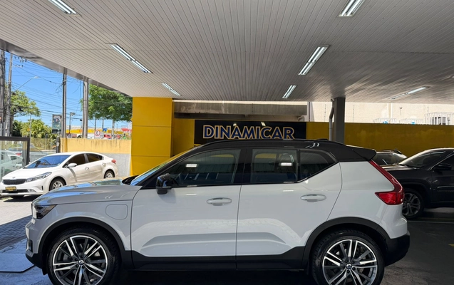 imagem-https://www.socarrao.com.br/sc-vehicle-images-prod/54842/1769989110463-7052790OR_1762892415_88_260.jpg