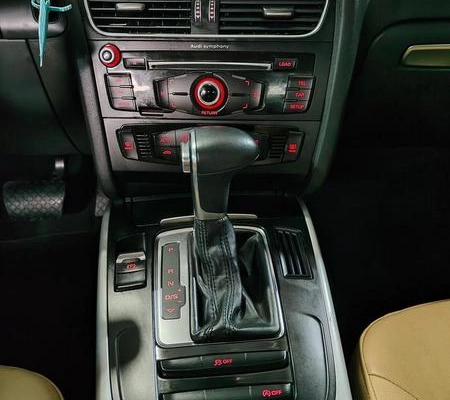 imagem-https://www.socarrao.com.br/sc-vehicle-images-prod/54934/1789131255305-6805936_11_B_473159c699.jpeg