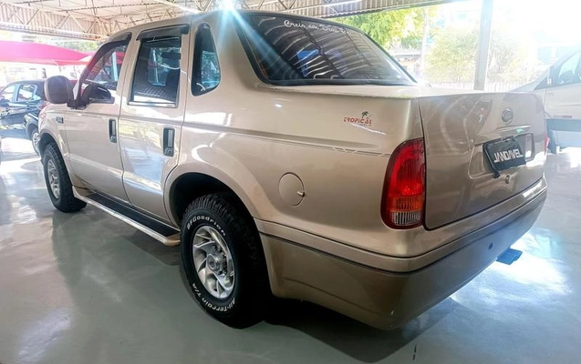 imagem-https://www.socarrao.com.br/sc-vehicle-images-prod/54965/1791983800142-7425620_15_B_ebfdf21827.jpeg
