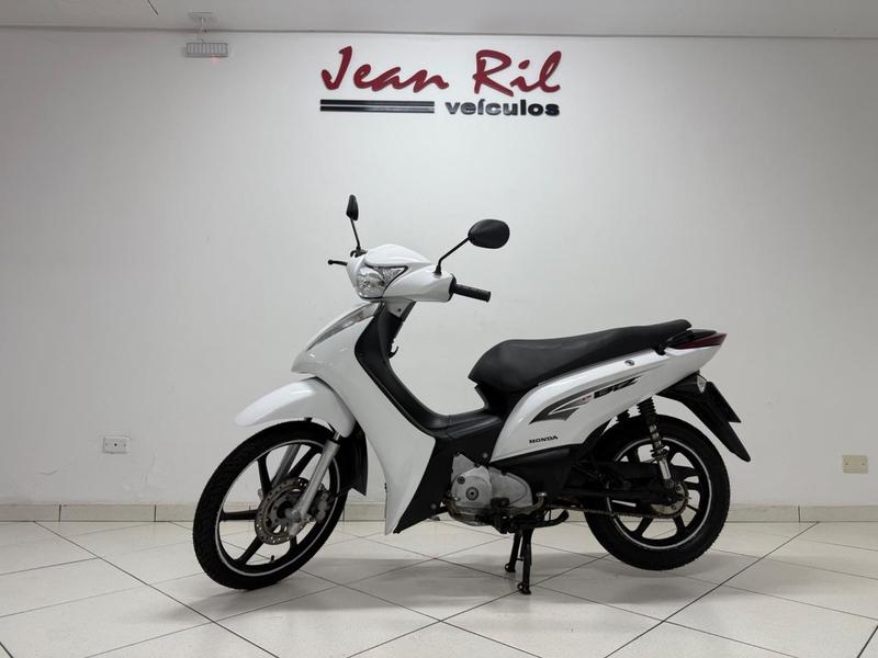 Honda BIZ 125 KS/ 125 KS FLEX  na cor Branco em Curitiba / PR - 55010