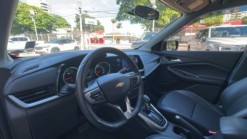 imagem-https://www.socarrao.com.br/sc-vehicle-images-prod/5509/1769987787145-7153064OR_1765544226_21_240.jpg