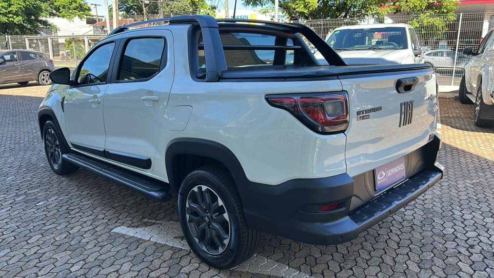 imagem-https://www.socarrao.com.br/sc-vehicle-images-prod/5511/1769987787584-7155363OR_1765573928_86_460.jpg