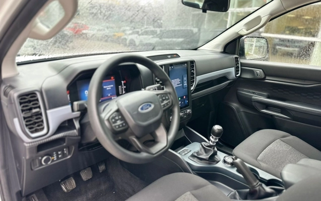 imagem-https://www.socarrao.com.br/sc-vehicle-images-prod/5512/1769987787793-7156799OR_1765641105_1_960.jpg