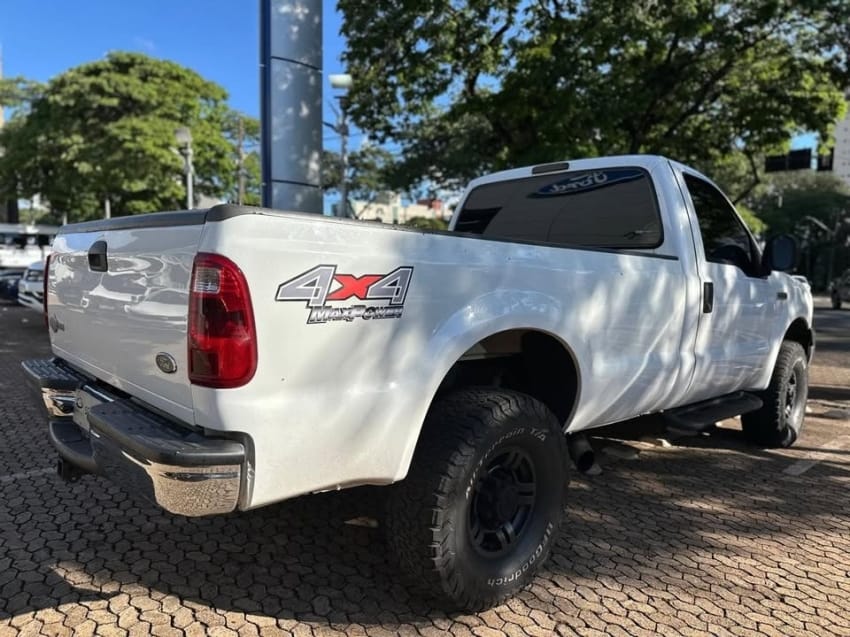 imagem-https://www.socarrao.com.br/sc-vehicle-images-prod/5515/1769987788487-7178231OR_1766238784_85_40.jpg