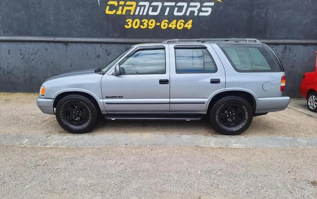 imagem-https://www.socarrao.com.br/sc-vehicle-images-prod/55271/1788439795134-7730146_15_B_09a9a29e91.jpeg