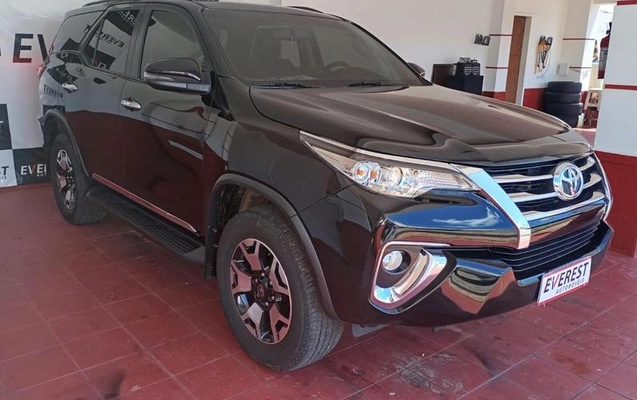 imagem-https://www.socarrao.com.br/sc-vehicle-images-prod/55284/1789500352272-7678663_25_B_5f4285cc20.jpeg