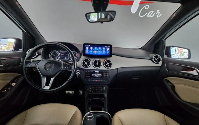 imagem-https://www.socarrao.com.br/sc-vehicle-images-prod/553/1785855188899-7695213_31_B_5bcd9d016c.jpeg