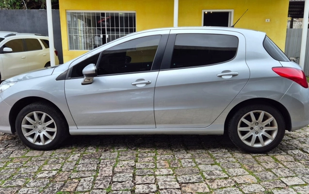 imagem-https://www.socarrao.com.br/sc-vehicle-images-prod/55303/1784916712795-V2hhdHNBcHAgSW1hZ2UgMjAyNi0wNy0yNCBhdCAxMy41Ni4xMiAoMykuanBlZw.jpeg