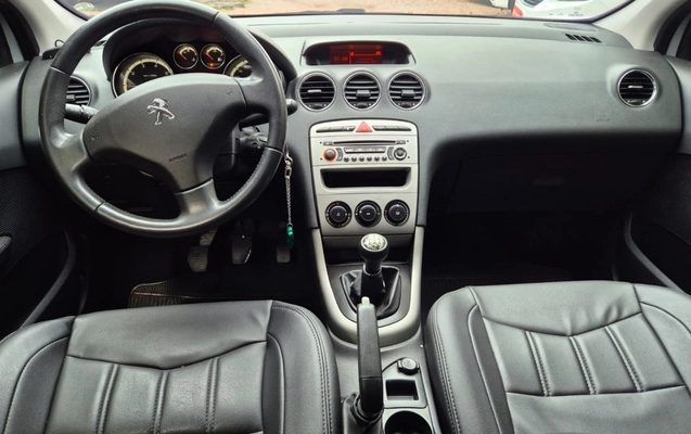 imagem-https://www.socarrao.com.br/sc-vehicle-images-prod/55303/1784916713289-V2hhdHNBcHAgSW1hZ2UgMjAyNi0wNy0yNCBhdCAxMy41Ni4xMyAoMikuanBlZw.jpeg