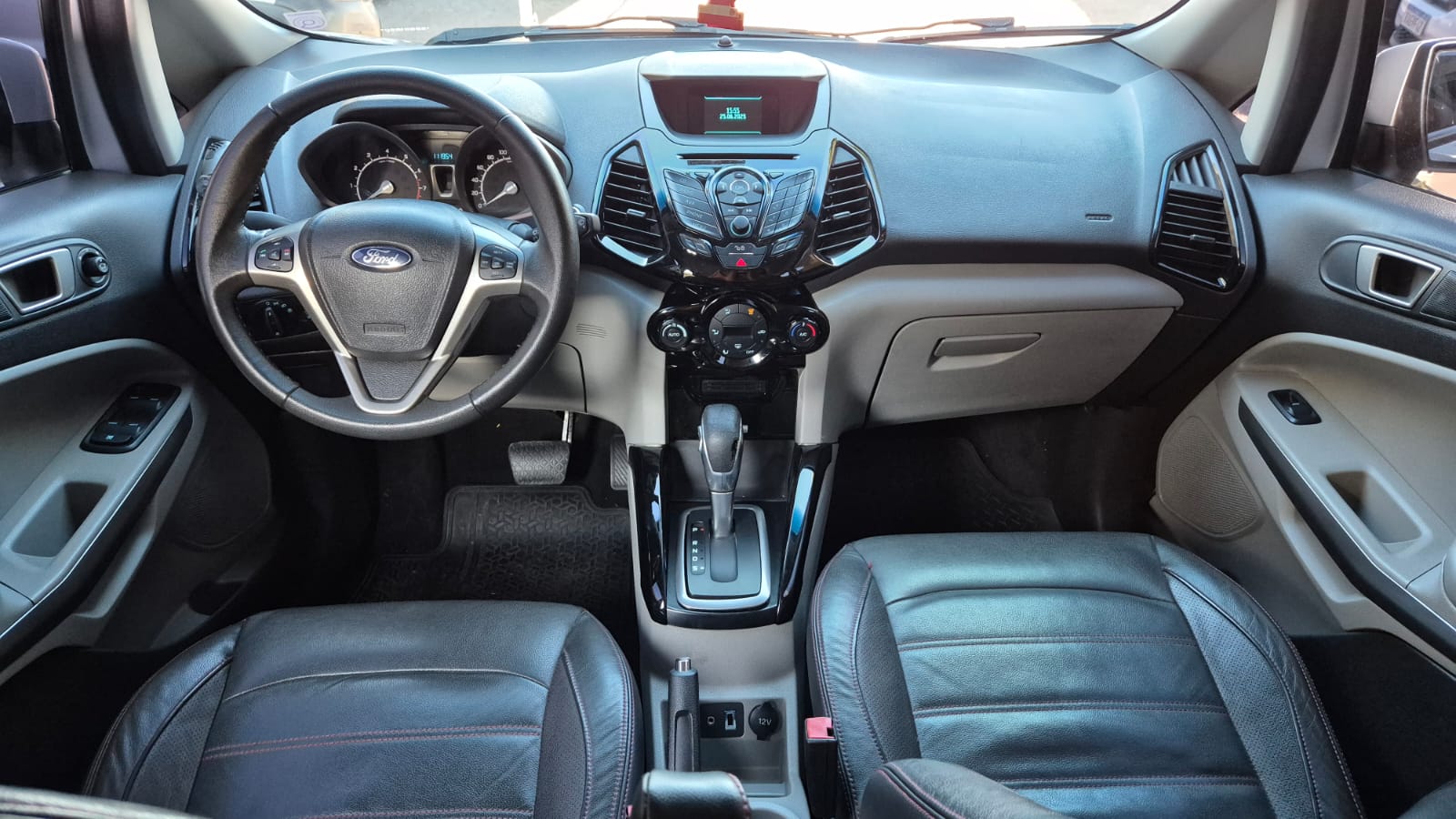 imagem-https://www.socarrao.com.br/sc-vehicle-images-prod/55306/1769989123659-6742173OR_1750965438_87_30.jpg