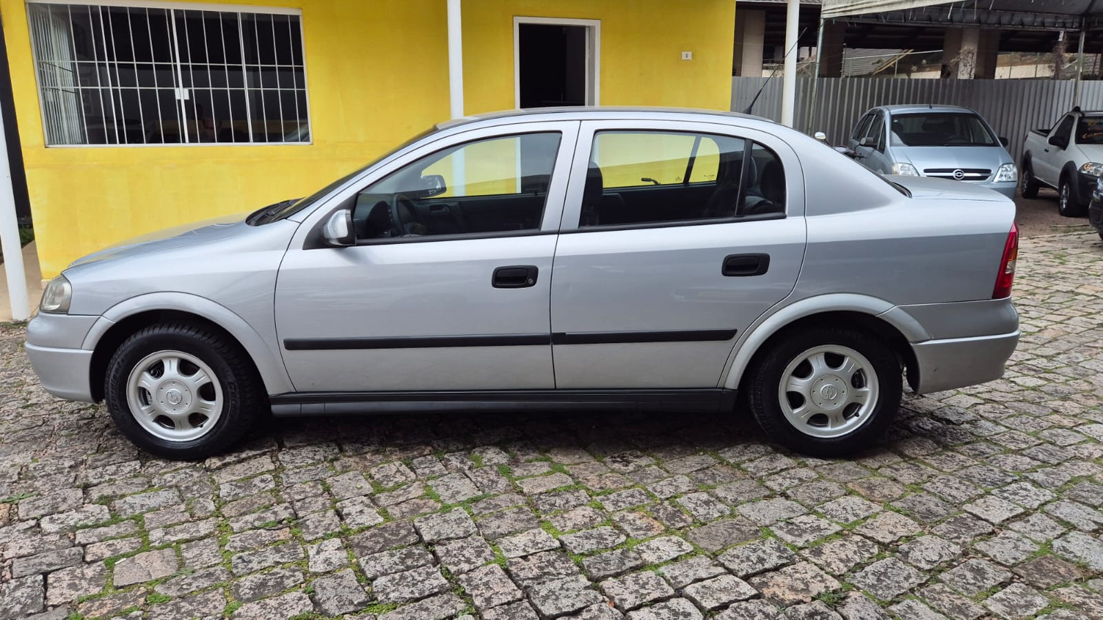 imagem-https://www.socarrao.com.br/sc-vehicle-images-prod/55316/1769989125728-6903682OR_1757101799_73_530.jpg