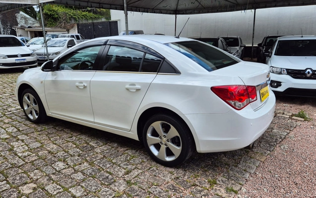 imagem-https://www.socarrao.com.br/sc-vehicle-images-prod/55328/1769989128120-7178592OR_1766246740_72_860.jpg