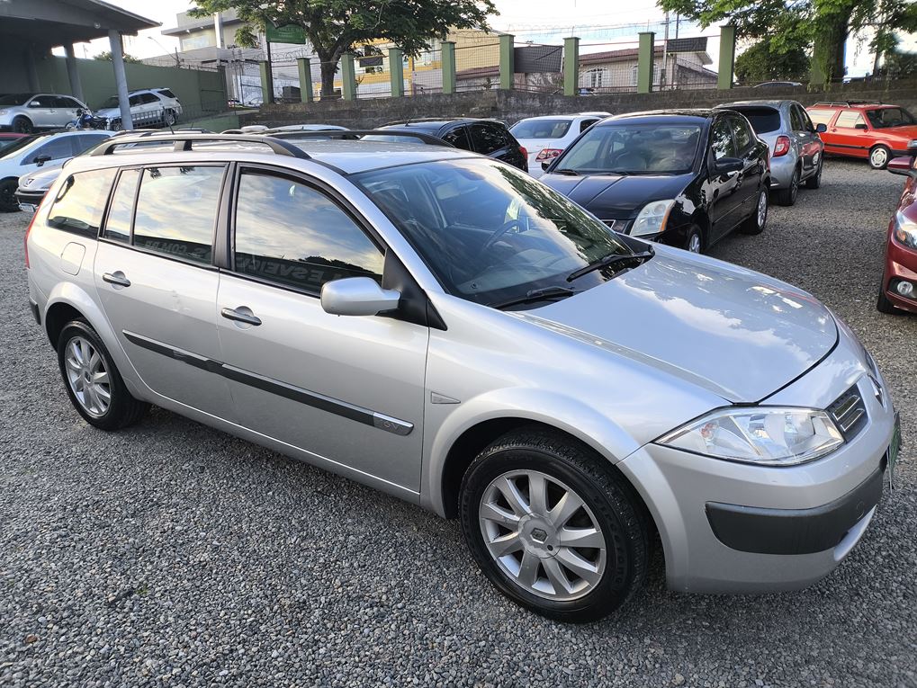 imagem-https://www.socarrao.com.br/sc-vehicle-images-prod/55374/1769989128582-7141119OR_1765567663_56_300.jpg