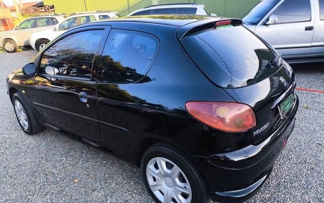 imagem-https://www.socarrao.com.br/sc-vehicle-images-prod/55384/1771610736970-SU1HXzIwMjYwMjE5XzE3NTc1MCAoQ29weSkuanBn.jpg