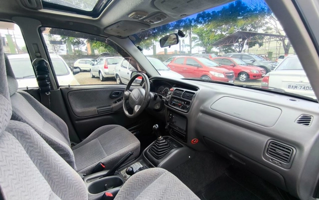 imagem-https://www.socarrao.com.br/sc-vehicle-images-prod/55391/1772222960946-SU1HXzIwMjYwMjI3XzE2MDg1NiAoQ29weSkuanBn.jpg