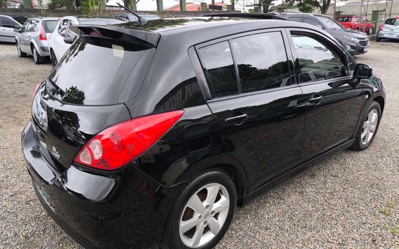 Nissan Tiida Sl 1.8 1.8 Flex 16V Mec. - foto 3