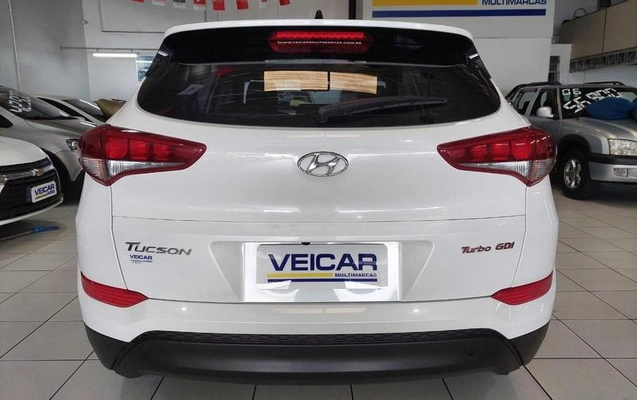 imagem-https://www.socarrao.com.br/sc-vehicle-images-prod/55415/1787338895668-7390383_7_B_3ecc448097.jpeg