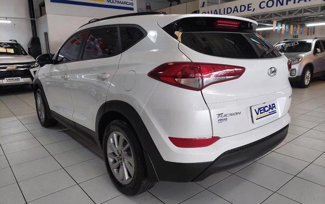 imagem-https://www.socarrao.com.br/sc-vehicle-images-prod/55415/1787338895669-7390383_8_B_74af8b99bc.jpeg