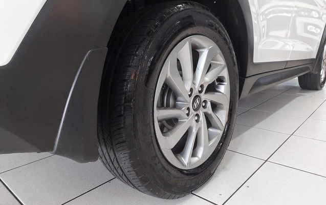 imagem-https://www.socarrao.com.br/sc-vehicle-images-prod/55415/1787338895671-7390383_10_B_28051c067c.jpeg