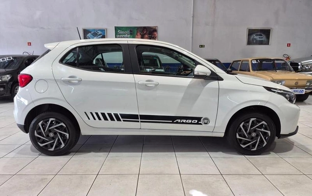 imagem-https://www.socarrao.com.br/sc-vehicle-images-prod/55431/1788294909039-7570914_5_B_0aebfa328b.jpeg