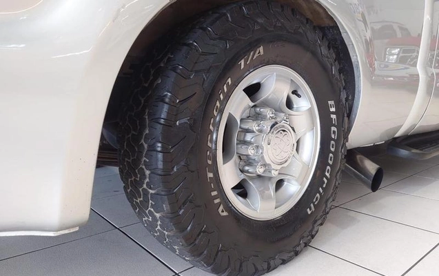 imagem-https://www.socarrao.com.br/sc-vehicle-images-prod/55435/1785870218837-7644277_10_B_805368f663.jpeg