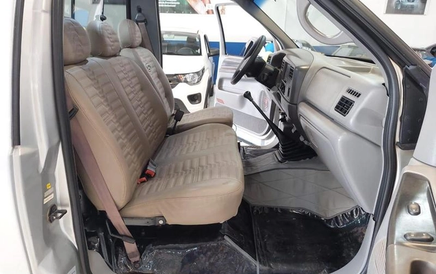 imagem-https://www.socarrao.com.br/sc-vehicle-images-prod/55435/1785870218845-7644277_16_B_da1a3a37e3.jpeg