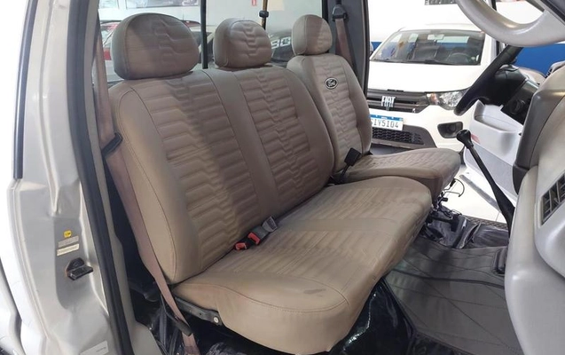imagem-https://www.socarrao.com.br/sc-vehicle-images-prod/55435/1785870218847-7644277_17_B_7777d1beb6.jpeg
