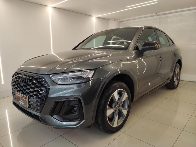 Audi Q5 Sportback S-Line 2.0 TFSI Quat.S-Tron na cor Cinza em Curitiba / PR - 55473