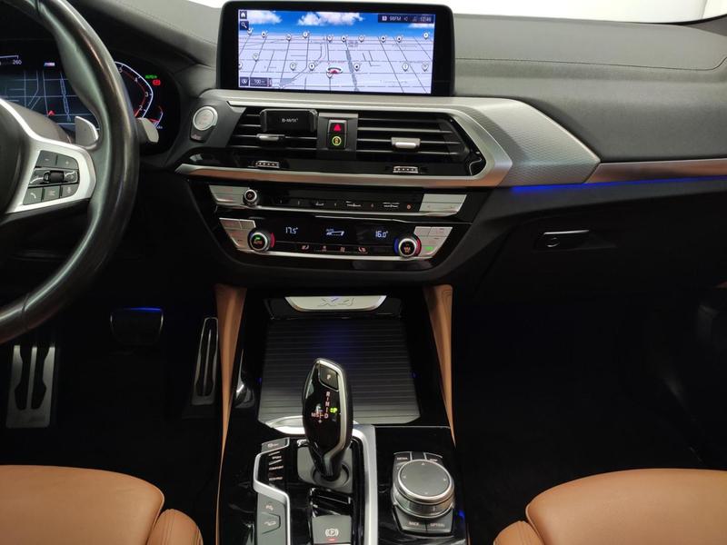 imagem-https://www.socarrao.com.br/sc-vehicle-images-prod/55488/1769989131534-6828504OR_1758560559_79_580.jpg