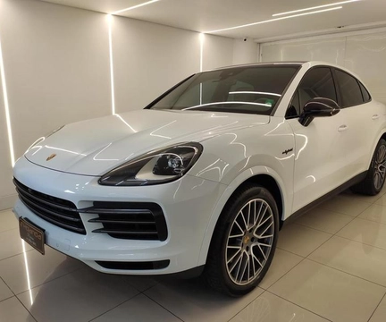 Porsche Cayenne 2022 Branco — foto 1 de 3