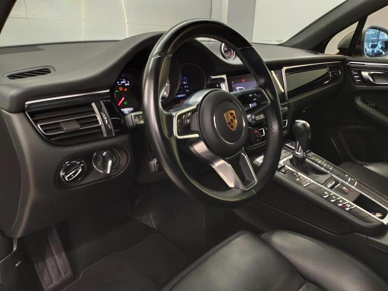 imagem-https://www.socarrao.com.br/sc-vehicle-images-prod/55503/1769989134411-6912795OR_1758561131_90_800.jpg