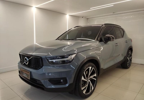 Volvo XC40 2021 Cinza — foto 1 de 3