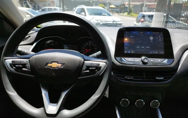 imagem-https://www.socarrao.com.br/sc-vehicle-images-prod/55523/1769989138043-6985217OR_1762356224_93_900.jpg