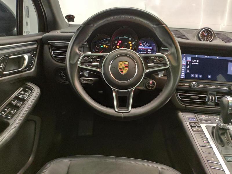 imagem-https://www.socarrao.com.br/sc-vehicle-images-prod/55524/1769989138210-6991065OR_1763047325_26_360.jpg