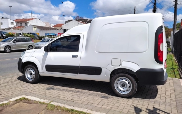 imagem-https://www.socarrao.com.br/sc-vehicle-images-prod/55742/1787769934225-Fi6u3mHch4lP6xzC3jjeHcmMJuEtdikR.jpg