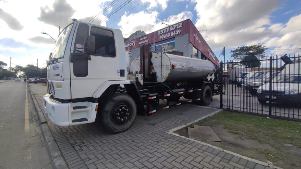 Ford CARGO 1622 Turbo 2p (diesel) na cor Branco em Curitiba / PR - 55747