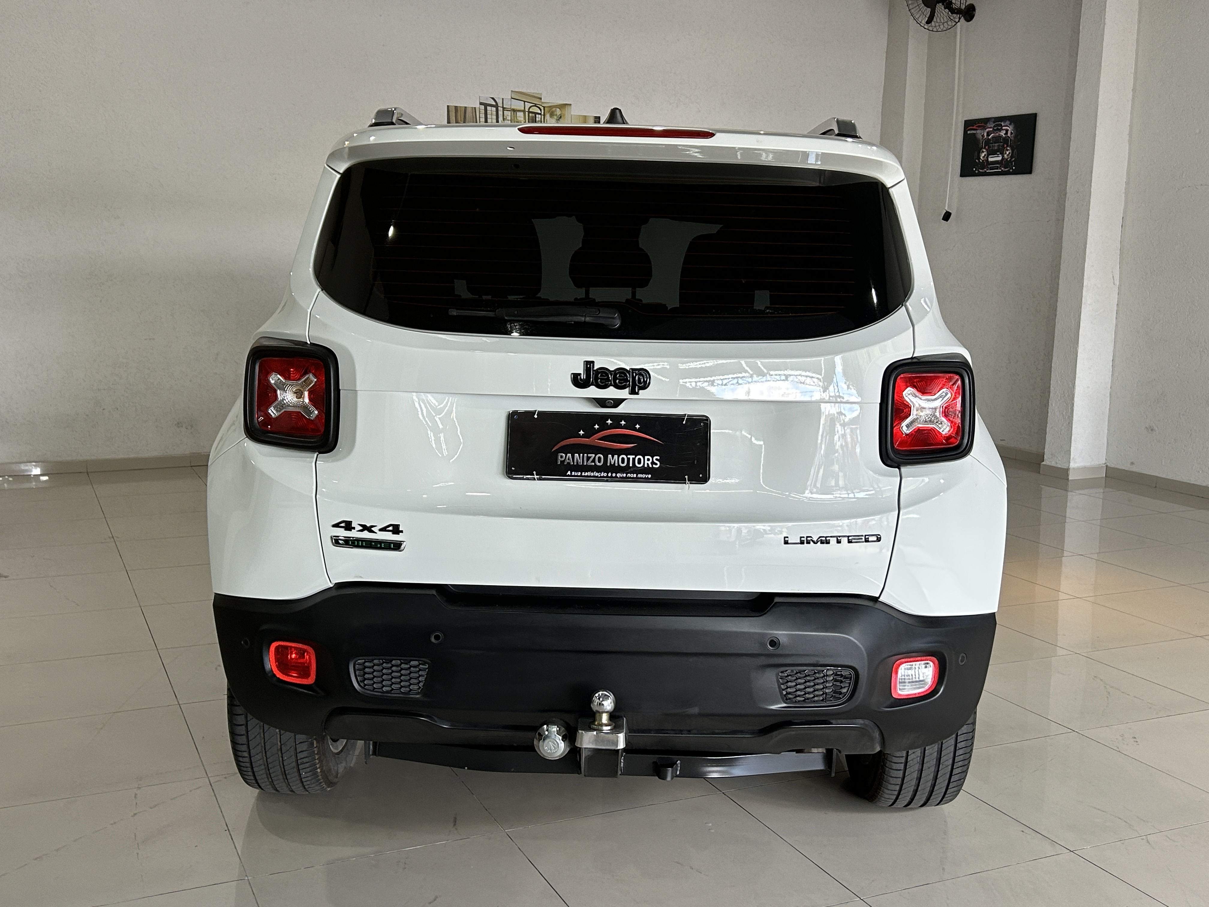 imagem-https://www.socarrao.com.br/sc-vehicle-images-prod/55784/1769989131741-7213568OR_1768330860_83_420.jpg