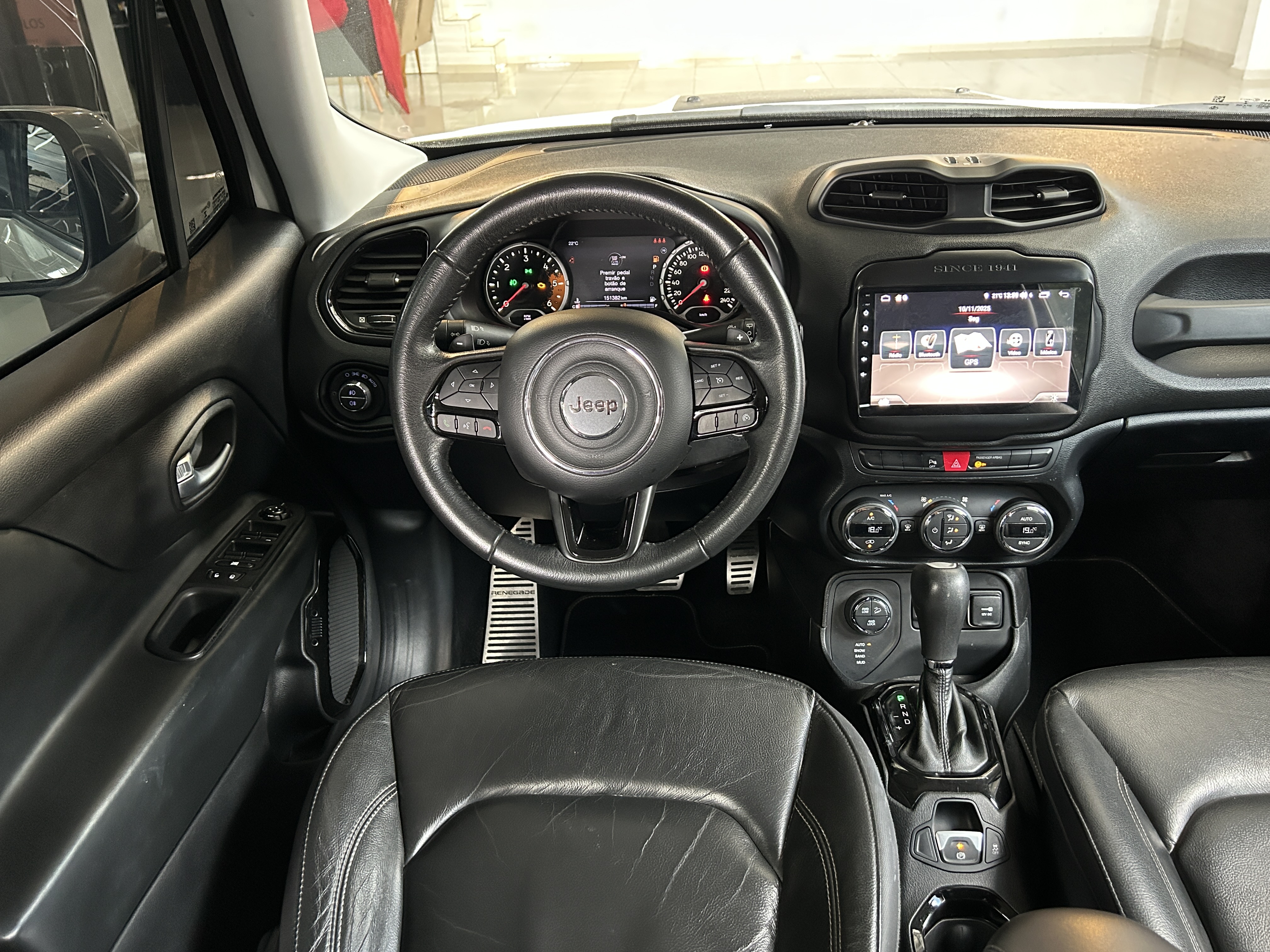 imagem-https://www.socarrao.com.br/sc-vehicle-images-prod/55784/1769989131741-7213568OR_1768330862_5_290.jpg